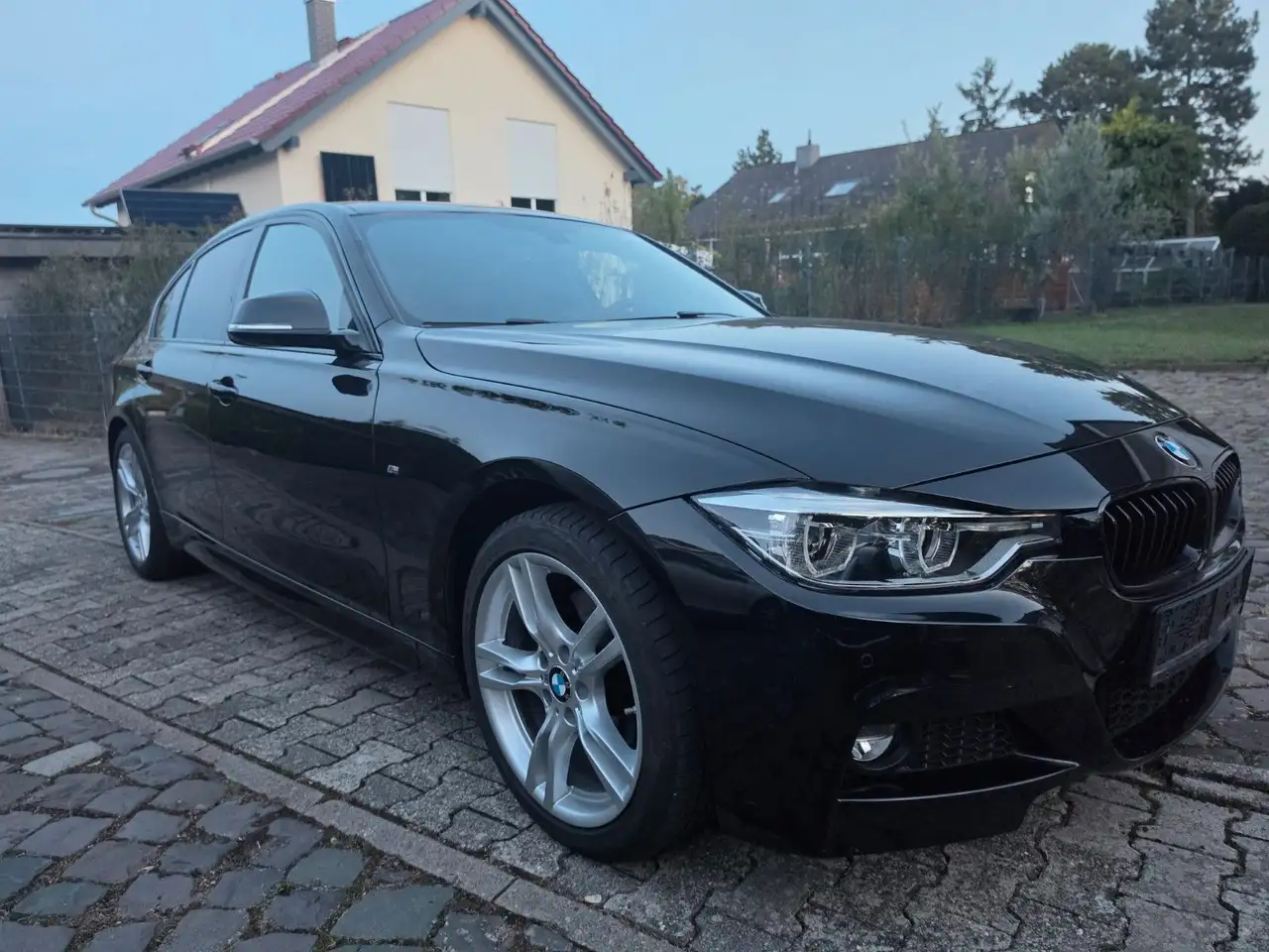BMW 320