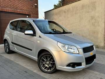 hatchback 1.4i LS