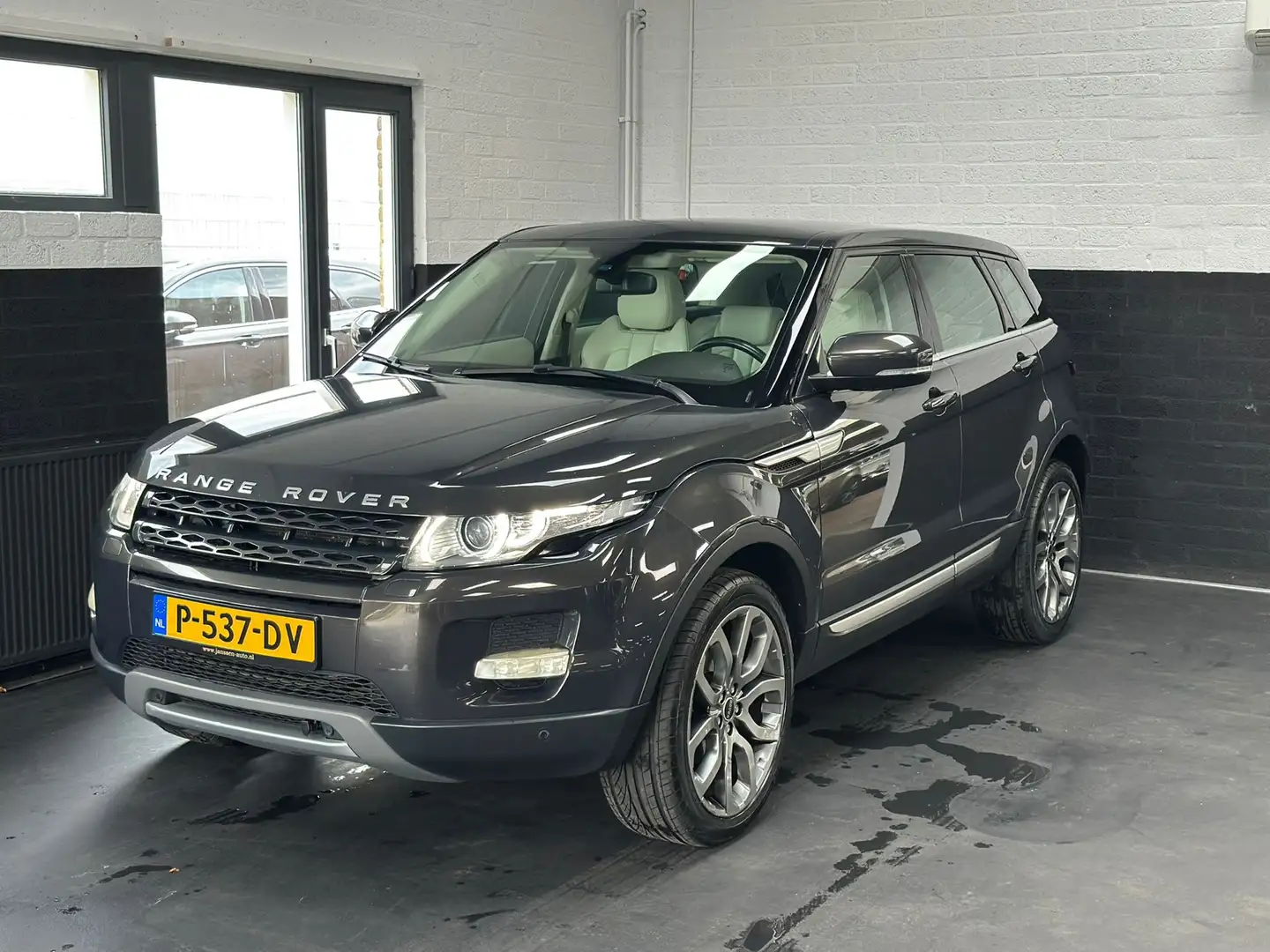 Land Rover Range Rover Evoque 2.0 Si 4WD Prestige | Pano | Meridian | Mermory | Bruin - 2