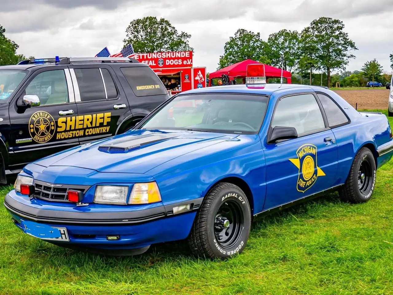 Ford Thunderbird