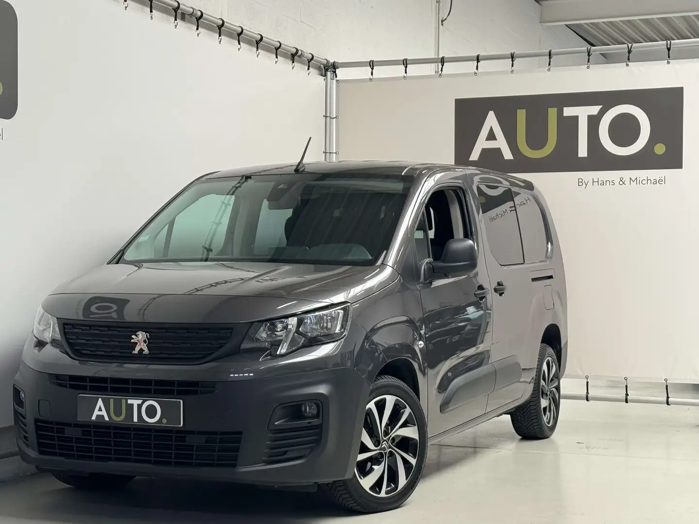Peugeot Partner 1.5HDi L2 Dubbele Cabine Automaat *5PL*NAVI*CRUISE Gris - 1