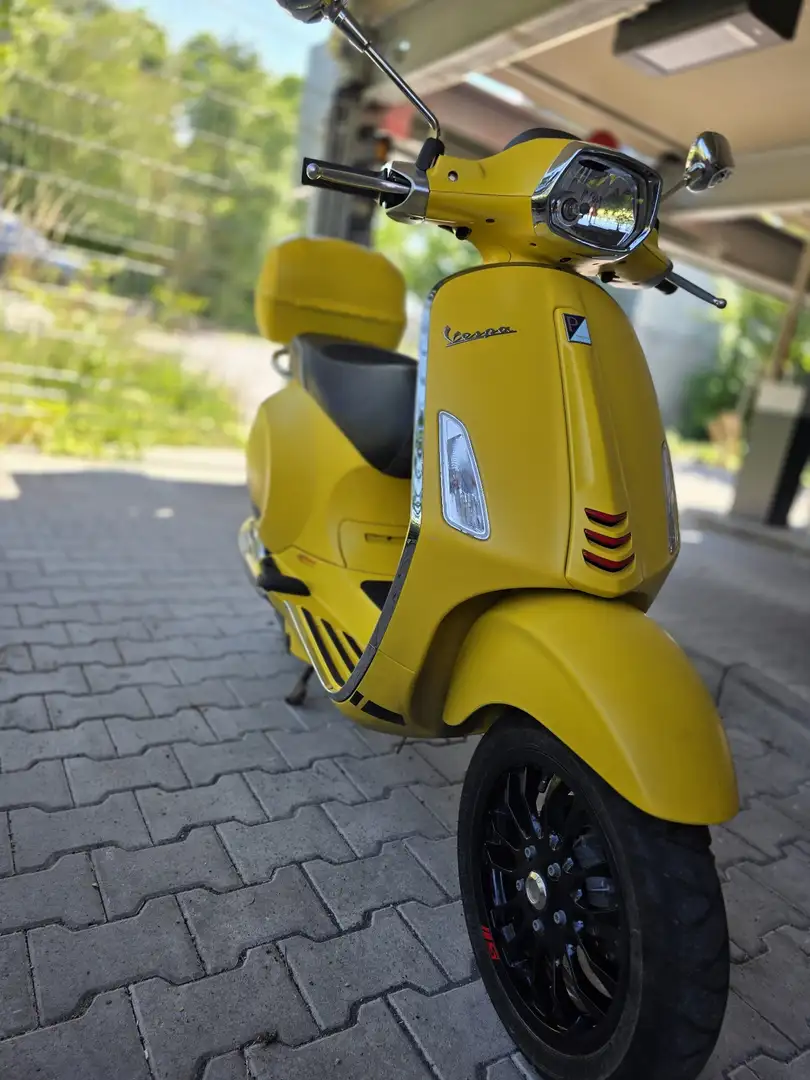 Piaggio Sprint Vespa 50 Sprint 2T Жовтий - 1