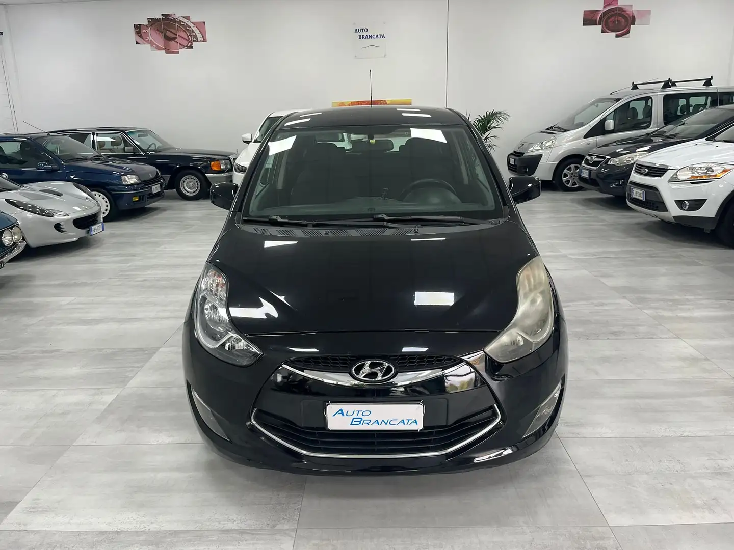 Hyundai iX20 1.4 crdi 90cv Schwarz - 2