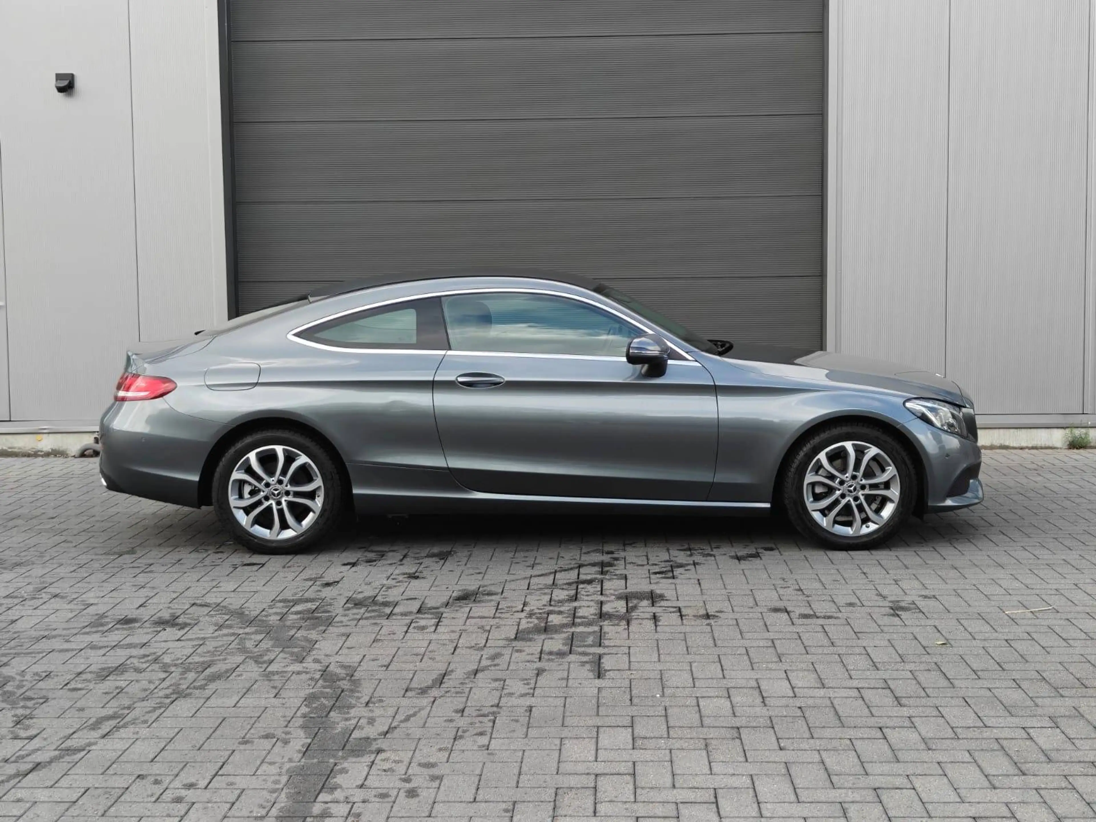 Mercedes-Benz C 180 Cabriolet C 180 — photo 4