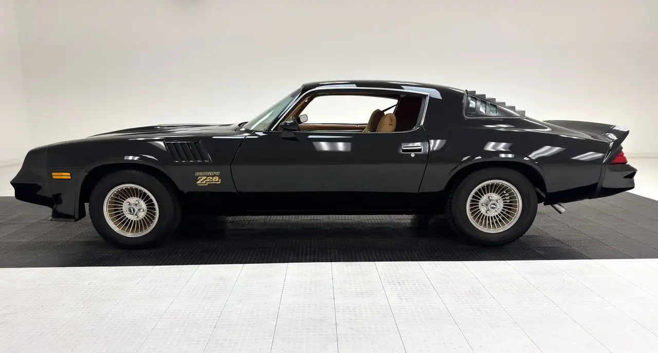 Chevrolet Camaro Z28 Coupe, foto 2