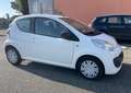 Citroen C1 3p 1.4 hdi Perfect (amic1) c/clima 55cv Blanc - thumbnail 2