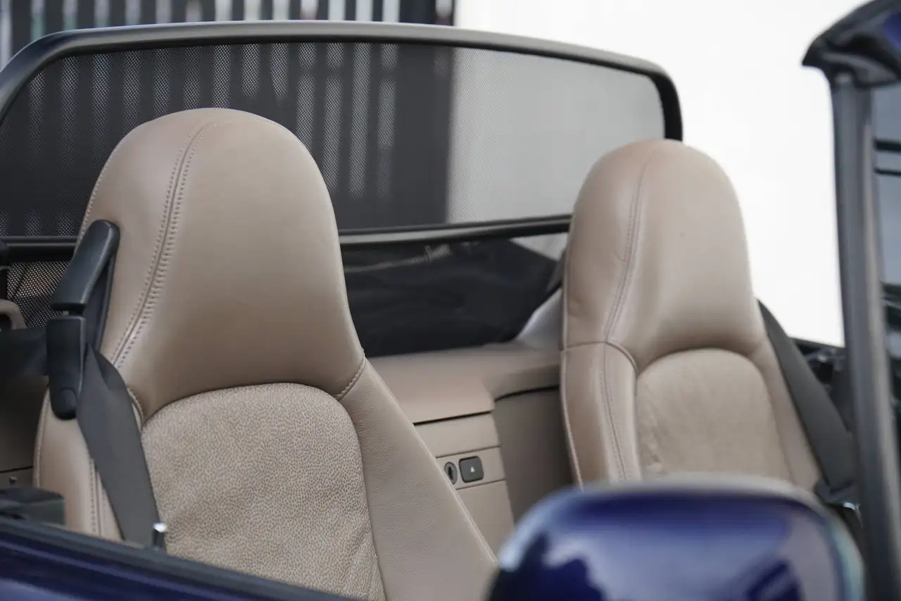BMW Z3 ROADSTER / 2.8i / 007 JAMES BOND / 1 OF 25 / 1996 / EXCEPTIONAL CONDITION / FULL SERVICE HISTORY / ULTRA RARE, foto 12