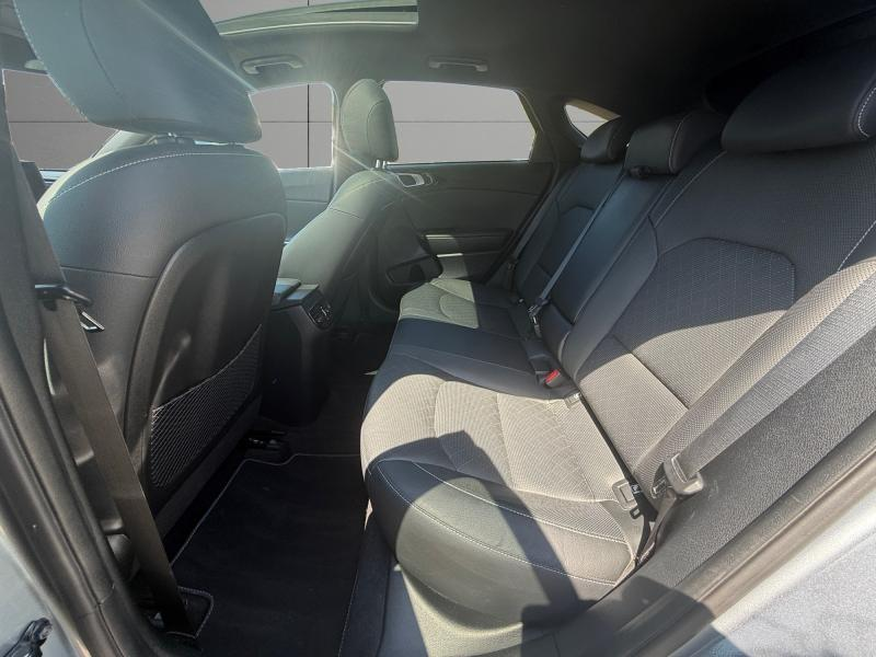 Kia ProCeed / pro_cee'd 1.4i 140cv automatic Gris 07/20 37.941km Airco GPS — photo 9