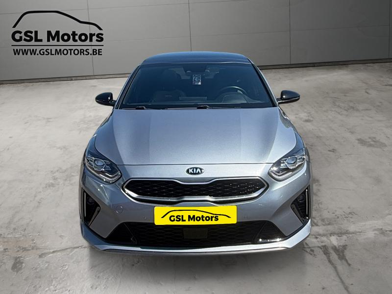 Kia ProCeed / pro_cee'd 1.4i 140cv automatic Gris 07/20 37.941km Airco GPS — photo 2
