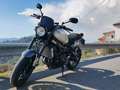 Yamaha XSR 900 Plateado - thumbnail 1