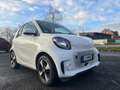 smart forTwo fortwo cabrio electric drive EQ°MwSt 19% Blanc - thumbnail 19