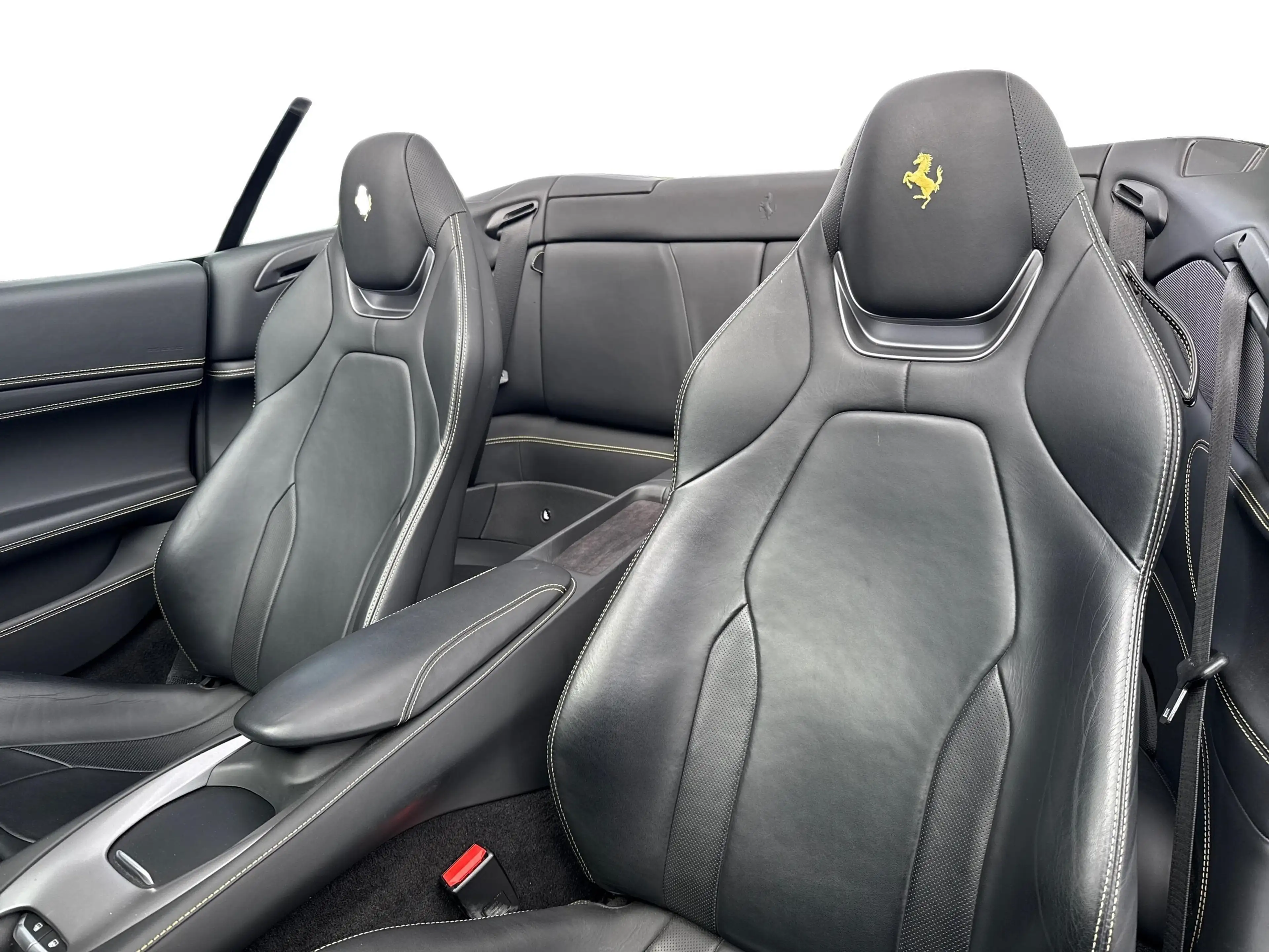 Ferrari Portofino *Embleme*Navi*PDC*Klima*Leder* — photo 15