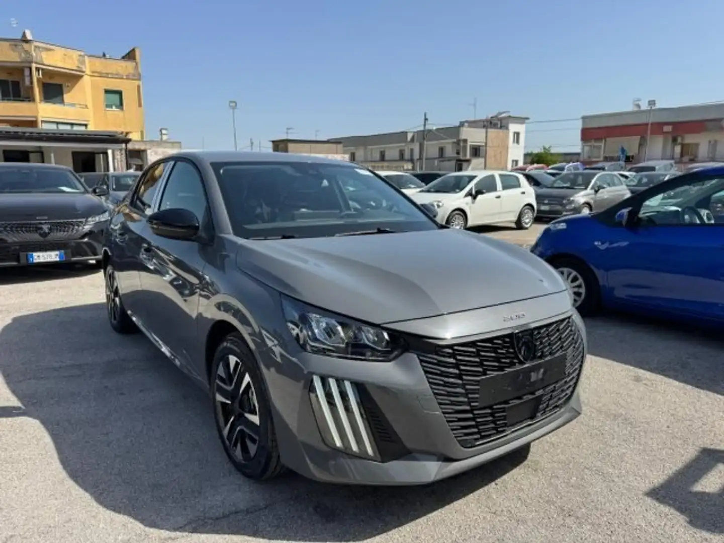 Peugeot 208 208 II 2023 1.2 hbd Allure 110cv e-dcs 6 KM ZERO Gris - 2