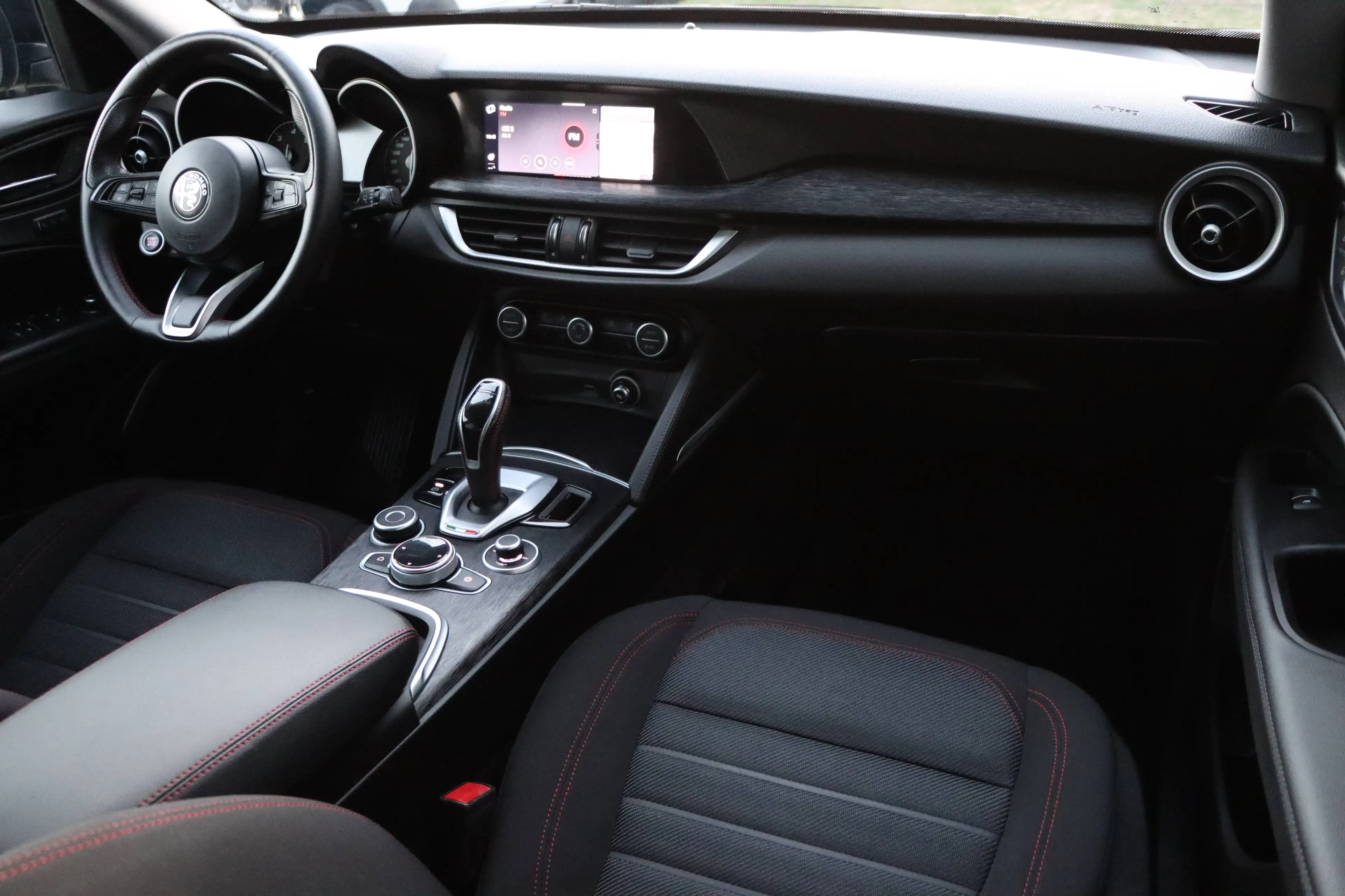 Alfa Romeo Stelvio 2.2 16V 190 AT8 Q4 MAGNIFICA | R.KAMERA | LED | ACC | — photo 10
