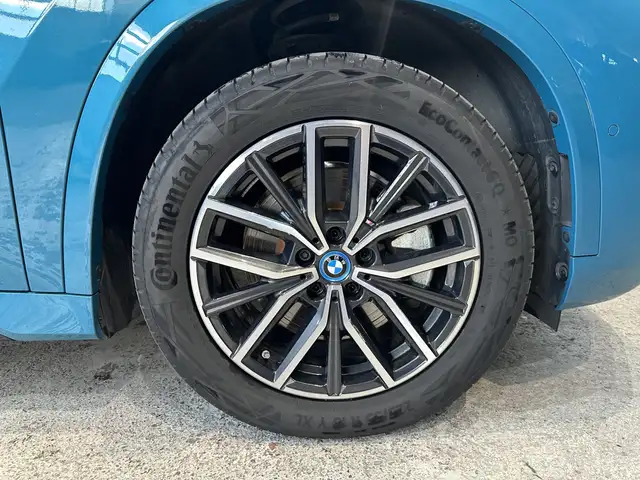 BMW X1 view 11