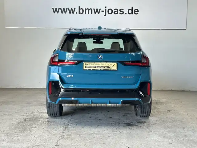 BMW X1 view 13