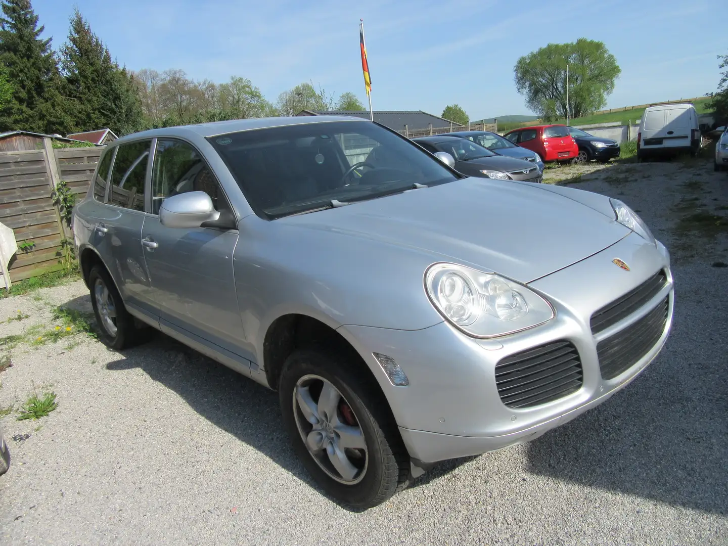 Porsche Cayenne Turbo Grey - 2