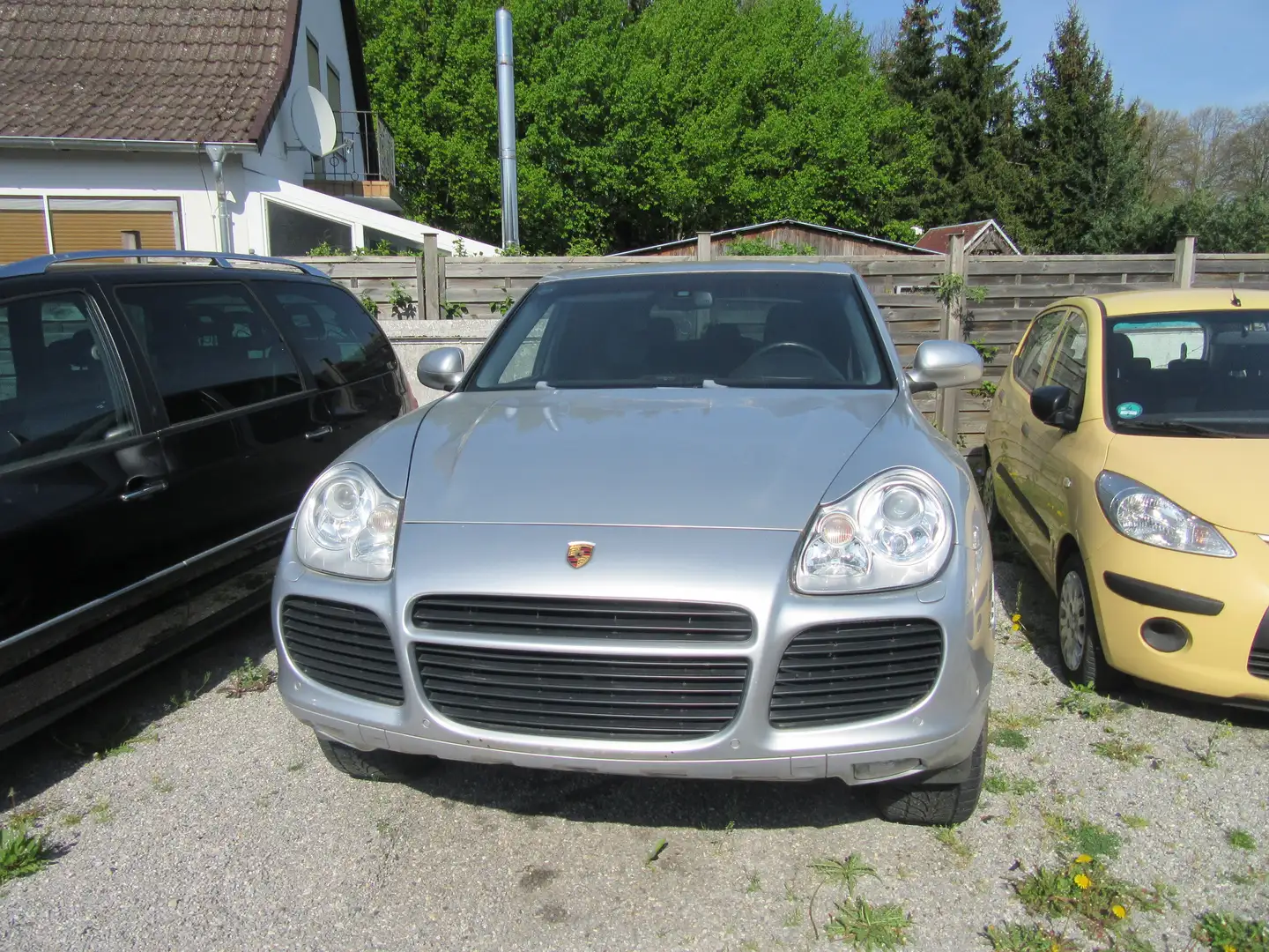 Porsche Cayenne Turbo Grey - 1