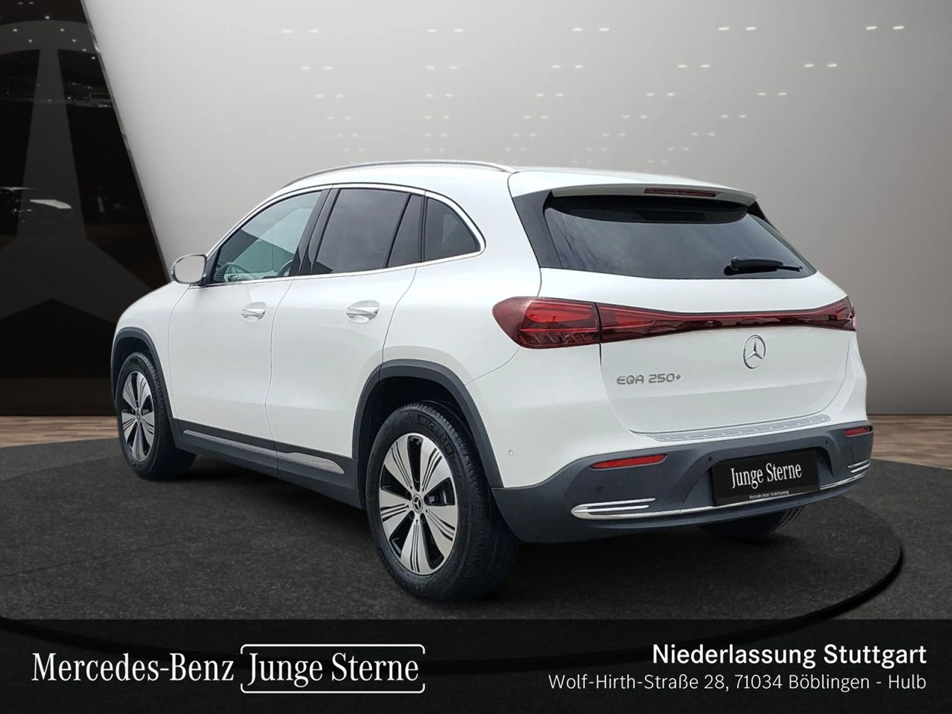 Mercedes-Benz EQA 250 PROG+PLUS-PAKET+KAMERA+KEYLESS+SPUR — photo 10