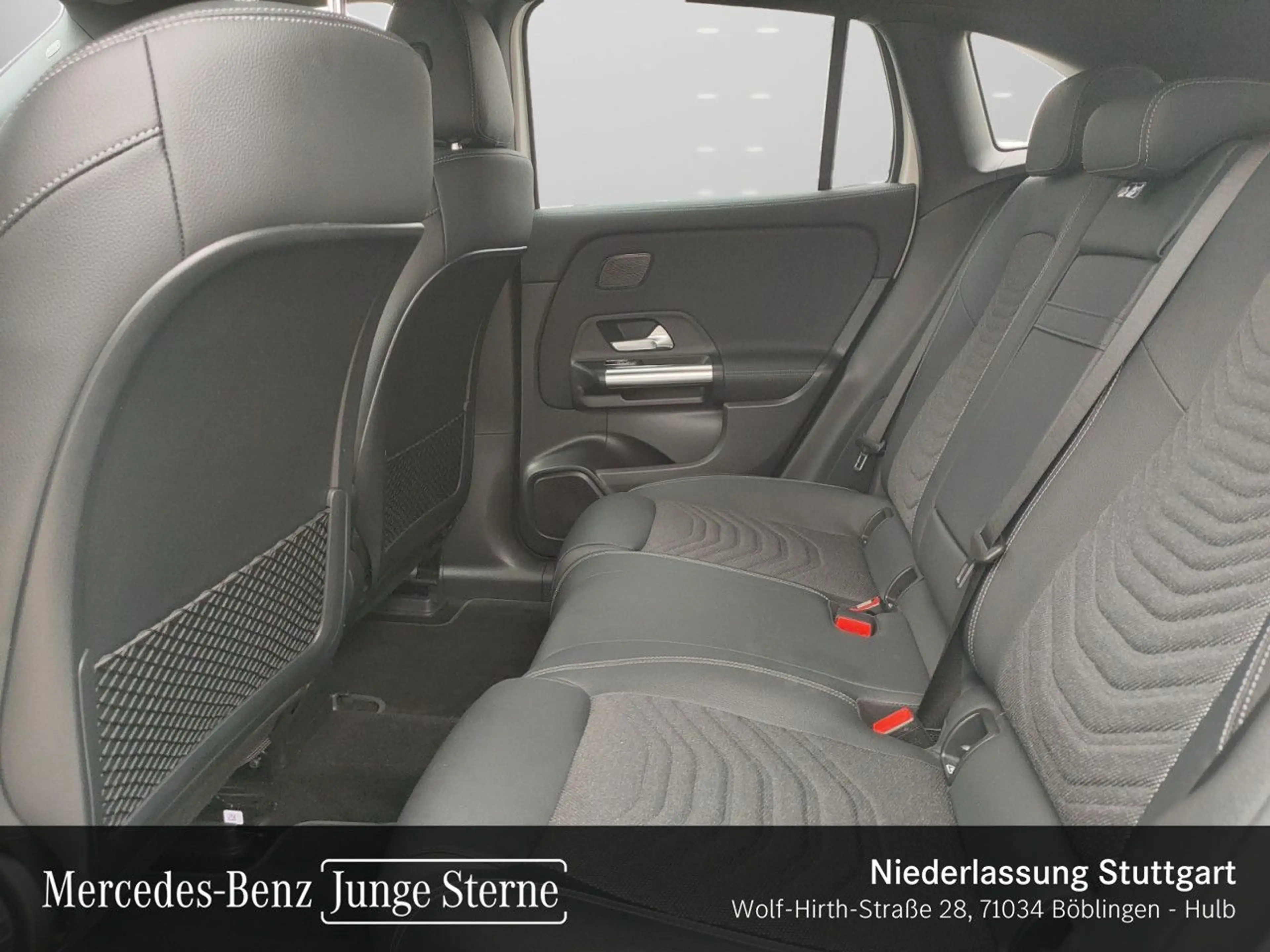 Mercedes-Benz EQA 250 PROG+PLUS-PAKET+KAMERA+KEYLESS+SPUR — photo 12