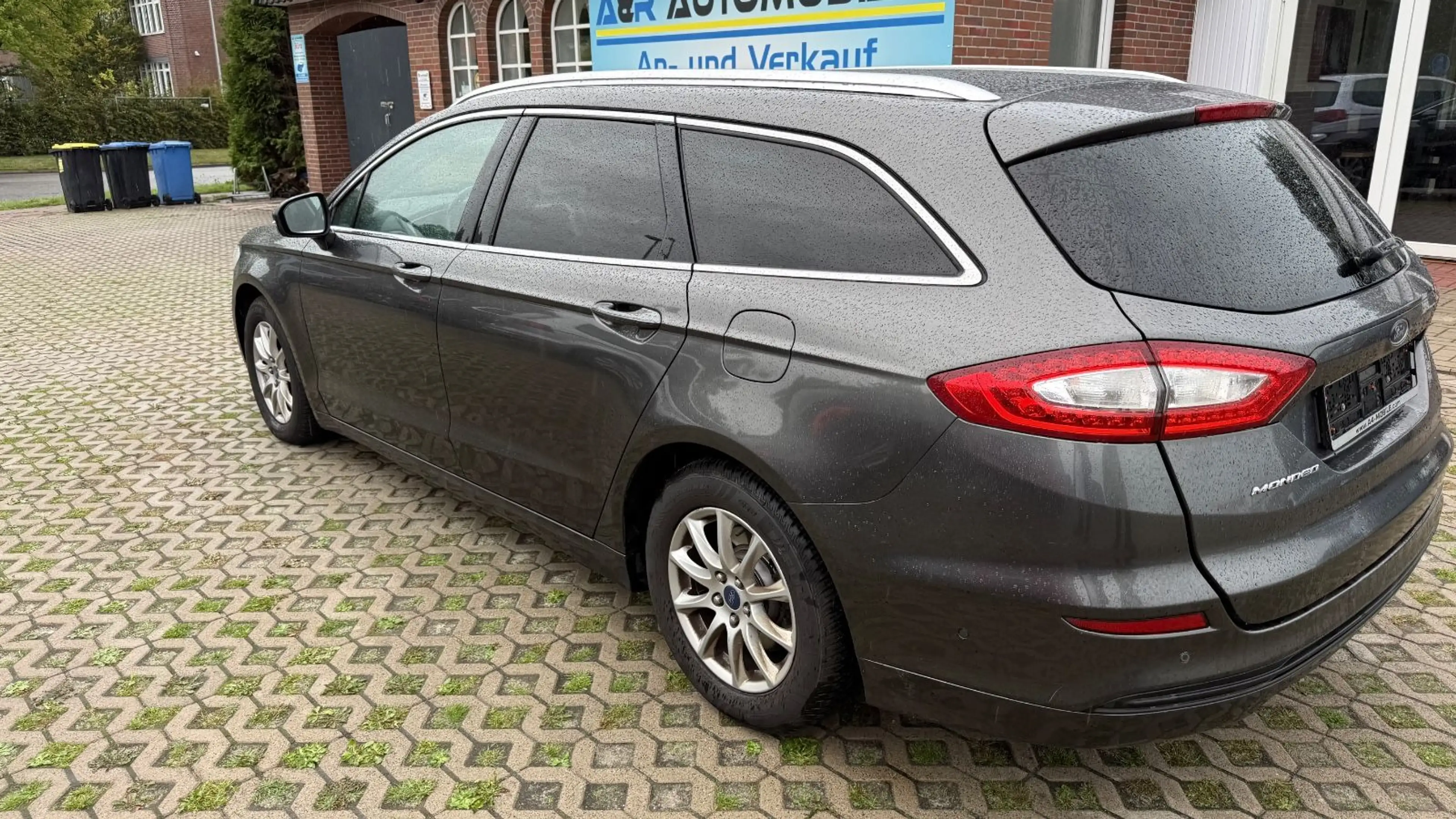 Ford Mondeo Turnier Trend TÜV INSP GARANTIE — photo 12