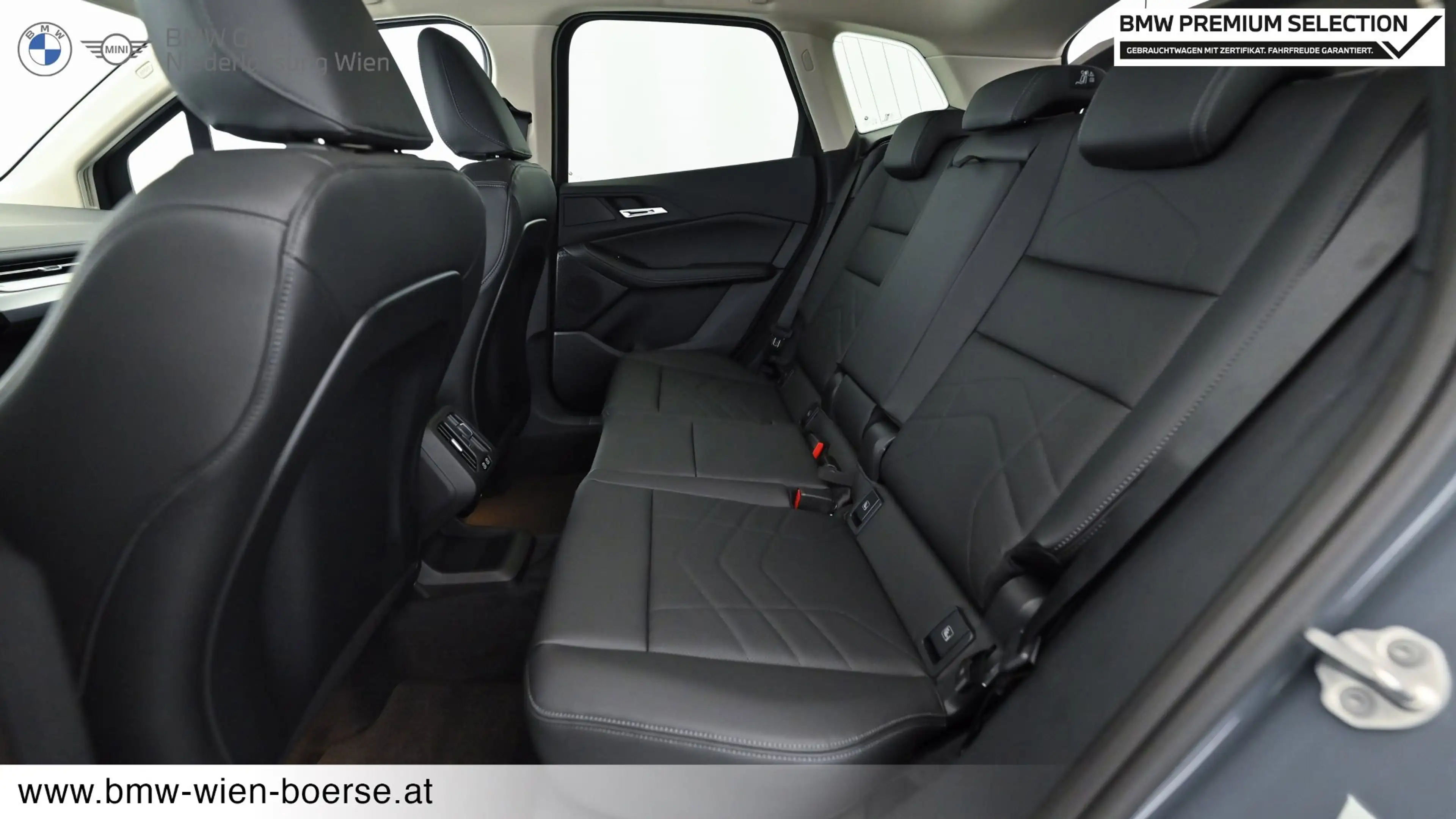 BMW 218 d — photo 6