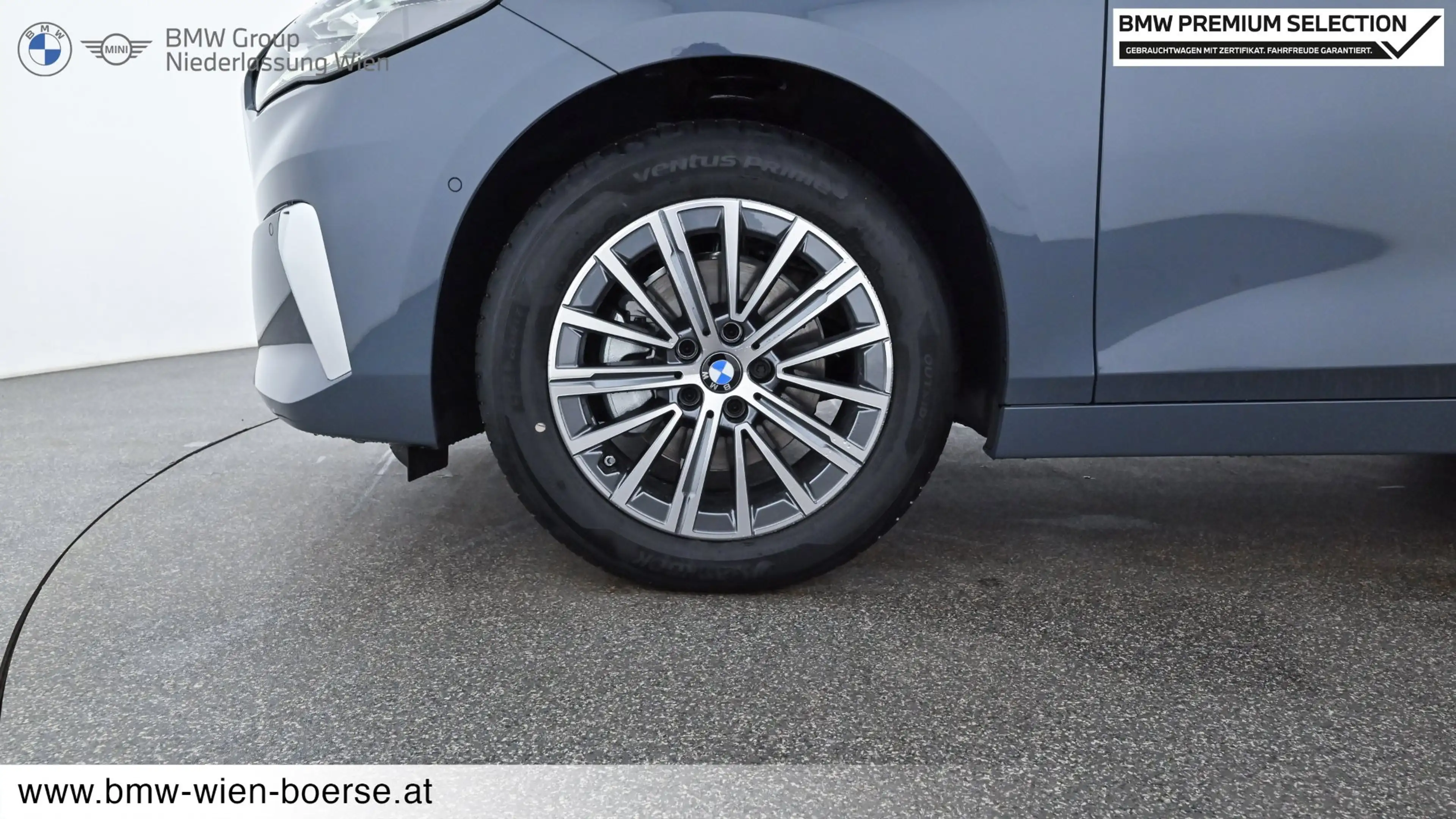 BMW 218 d — photo 11