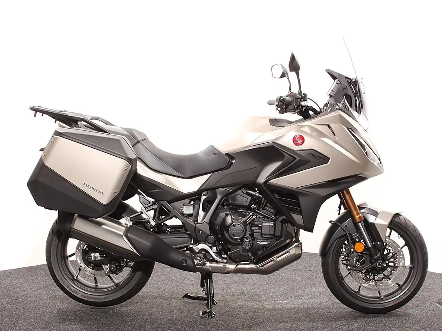 Honda NT 1100 DCT E Mat Warm Ash Metallic Negro - 1