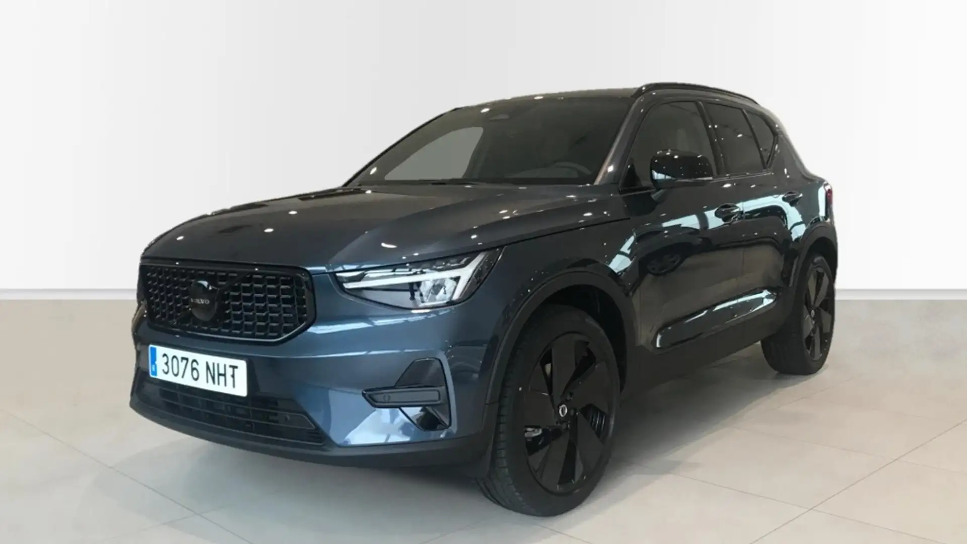 Volvo XC40 B3 Plus Aut. Azul - 1