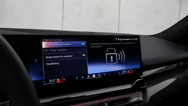 BMW 5 Series view 19
