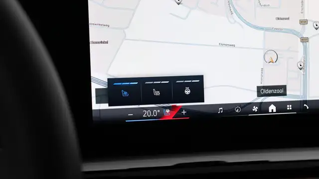 BMW 5 Series view 20