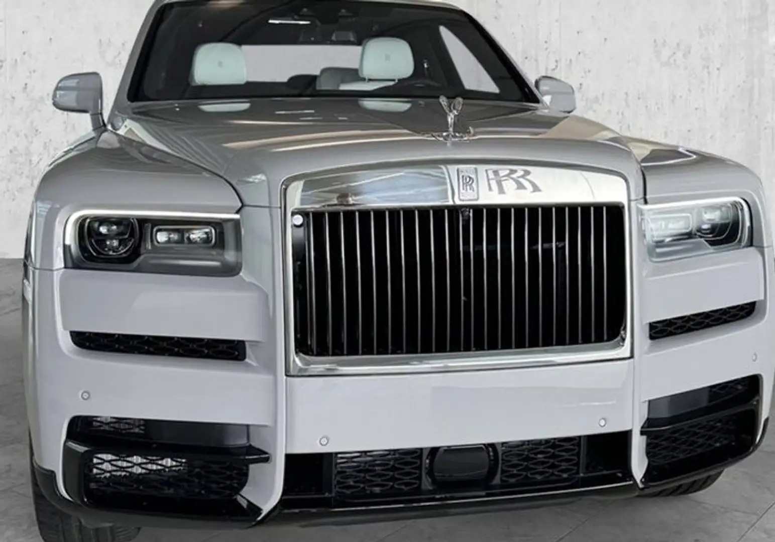 Rolls-Royce Cullinan Blanco - 1
