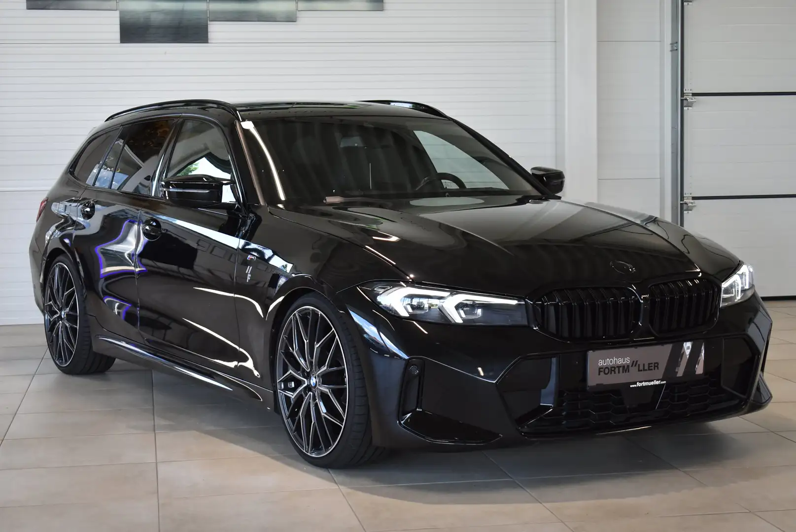 BMW 320 xd touring 48V Aut. //M Sport //Performance Schwarz - 1