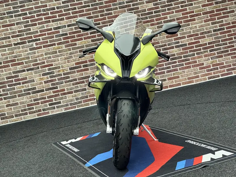 BMW M 1000 RR - foto 8