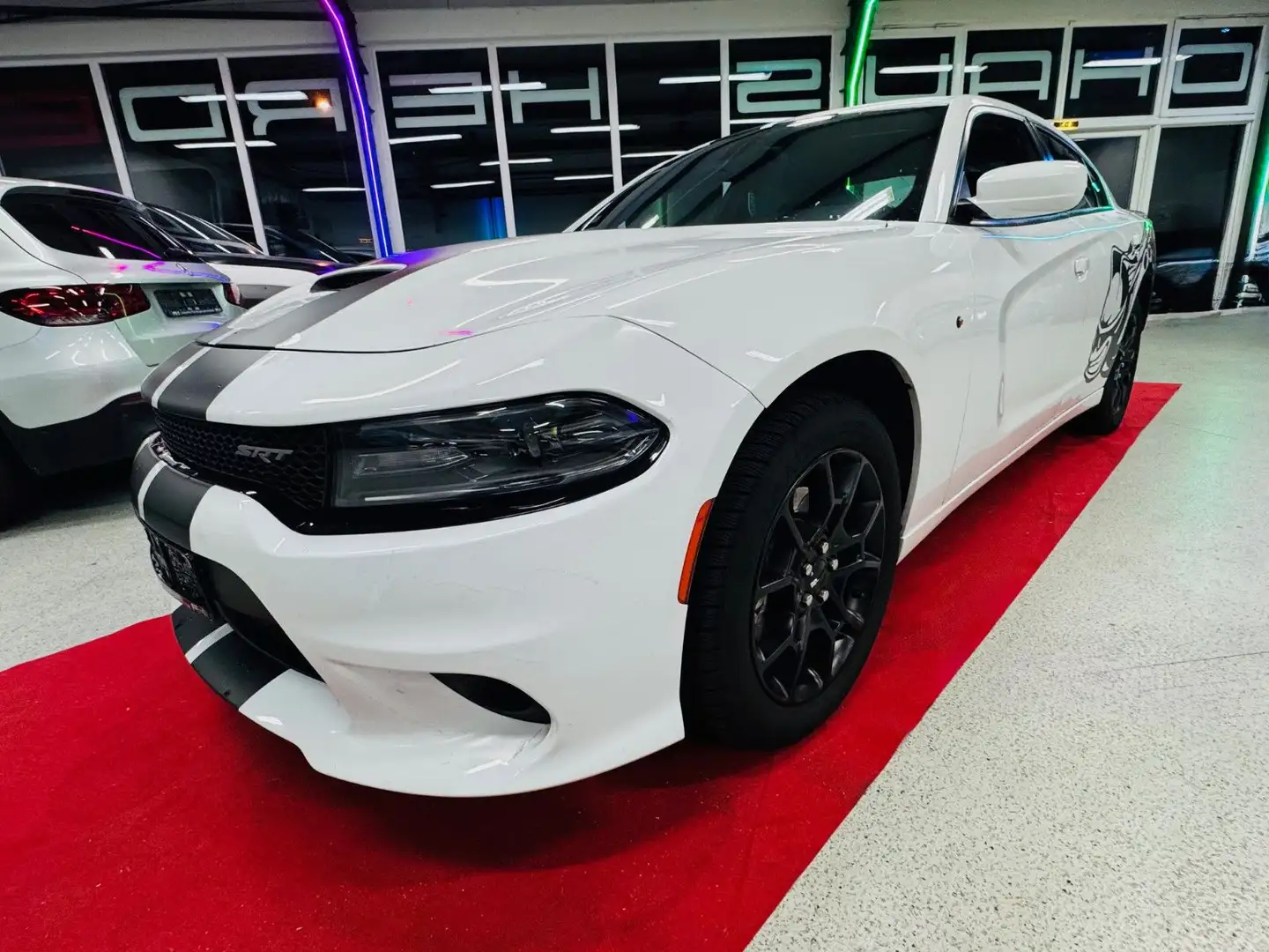Dodge Charger 3.6 -SRT Design -Allrad Weiß - 2