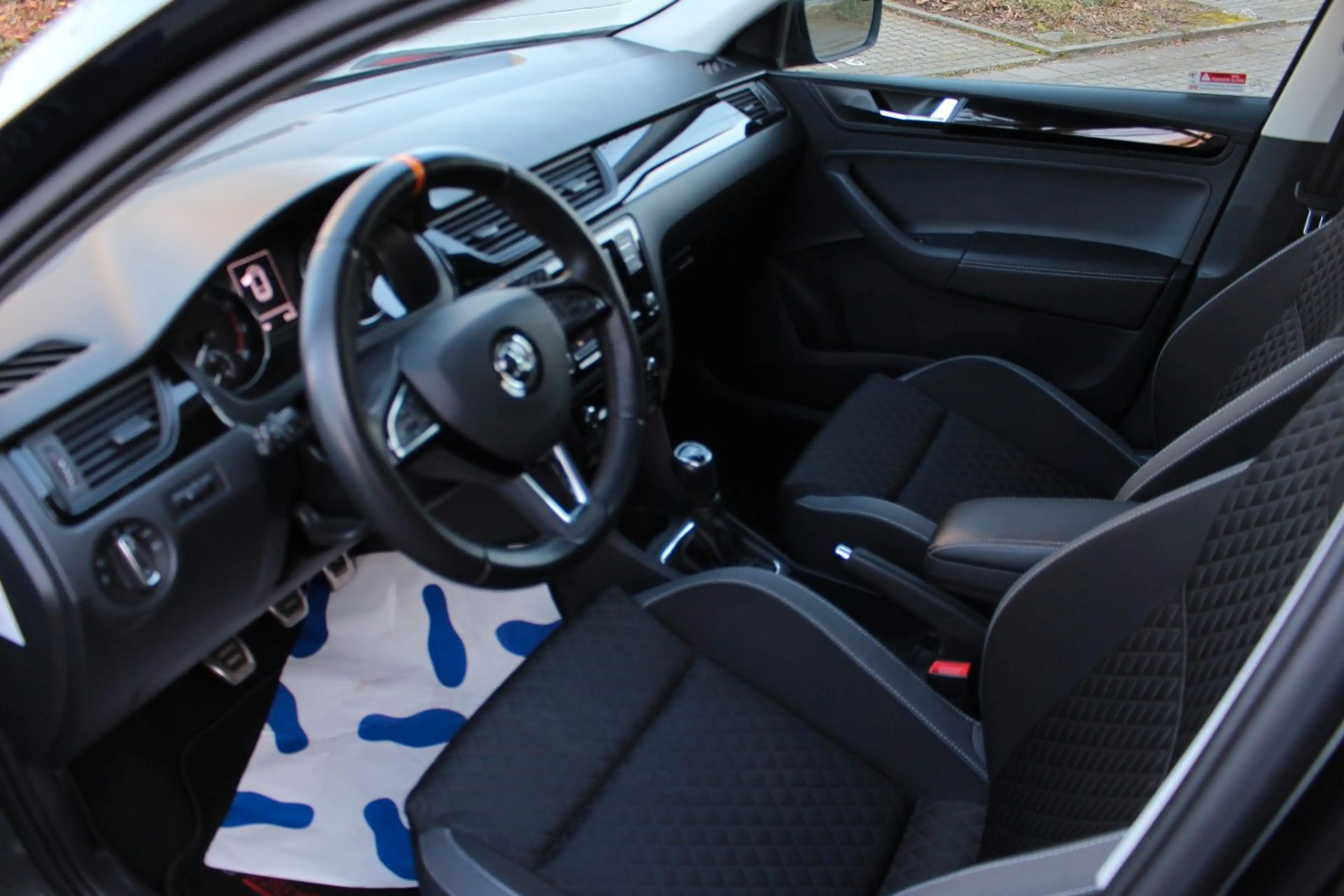 Skoda Rapid/Spaceback Spaceback Ambition — photo 10