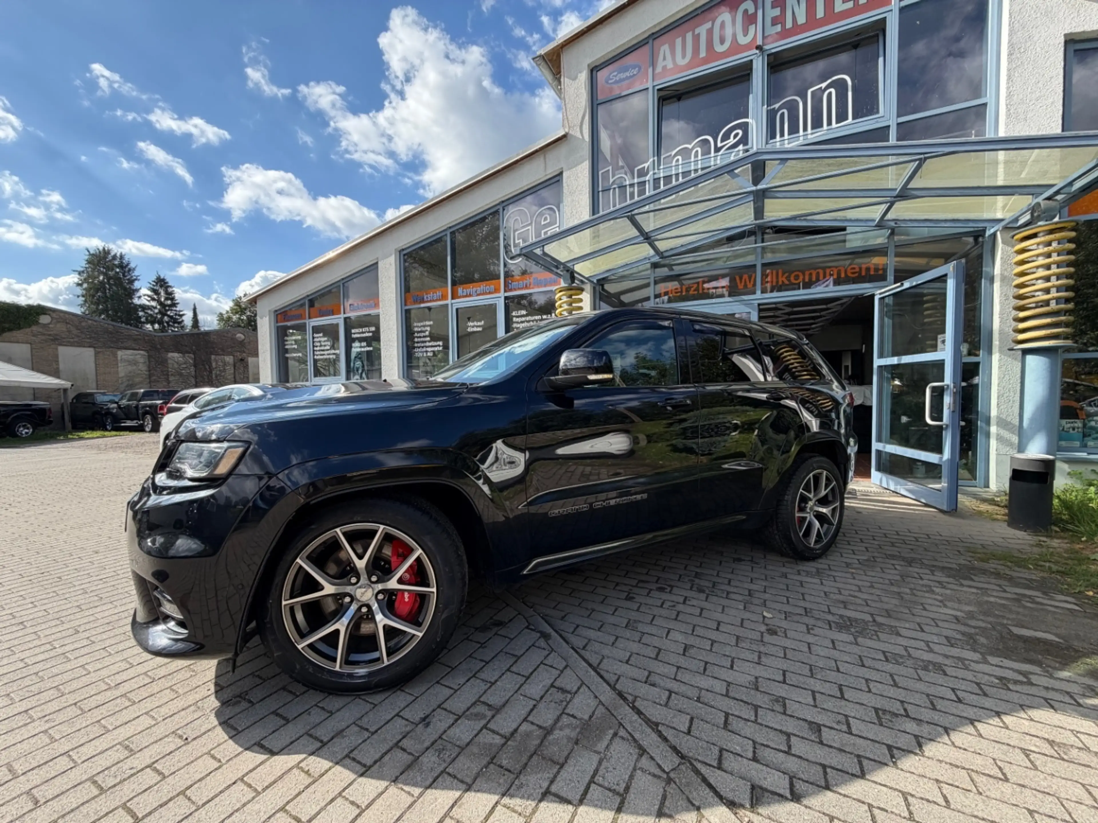 Jeep Grand Cherokee 6,4 SRT Leder"Navi"AHK"LED — photo 2