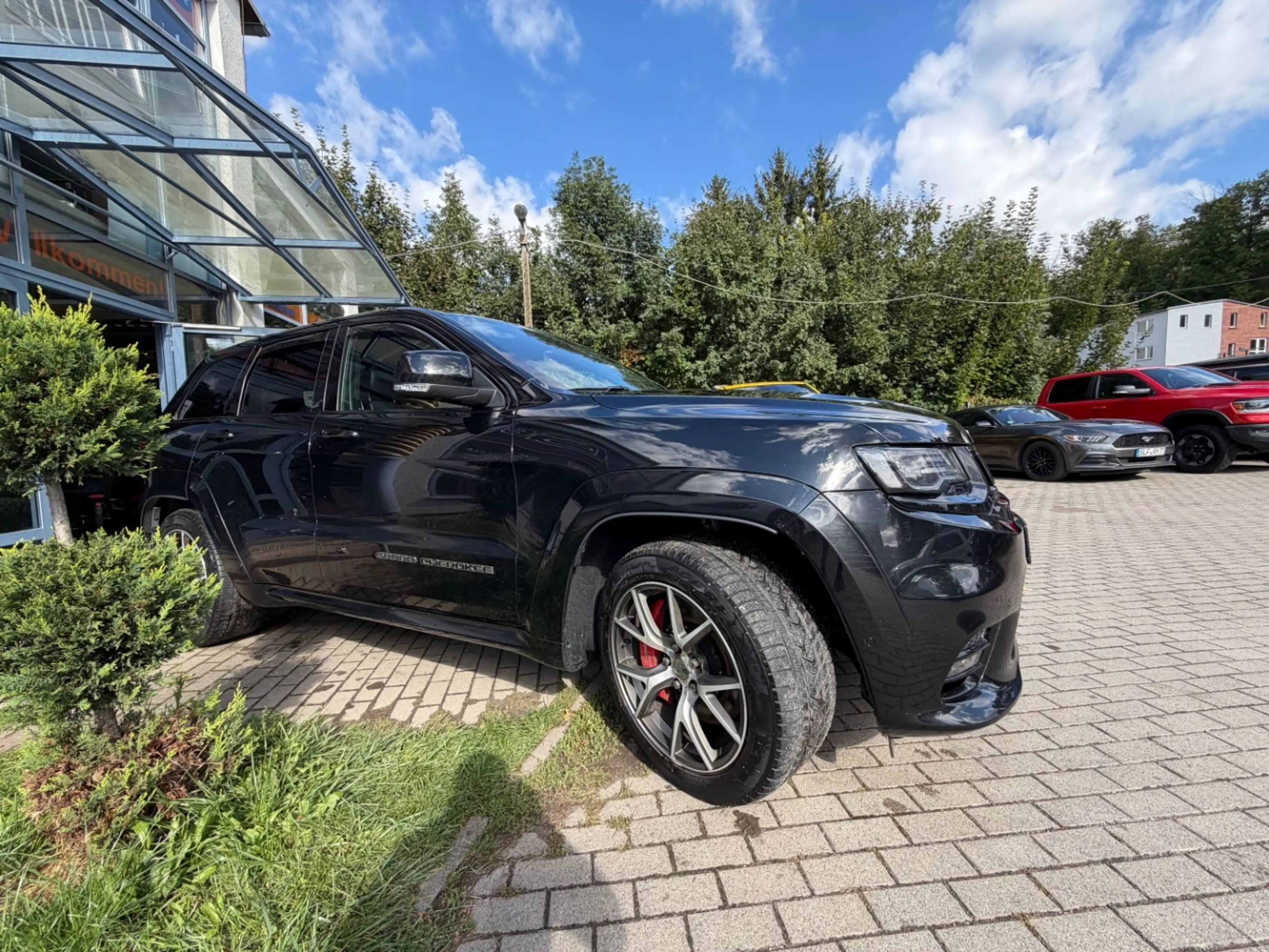 Jeep Grand Cherokee 6,4 SRT Leder"Navi"AHK"LED — photo 7