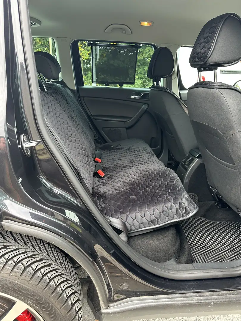 Skoda Yeti 1.2 TSI DSG Ambition PLUS EDITION Schwarz - 2