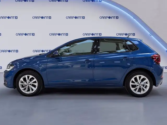 Volkswagen Polo view 3
