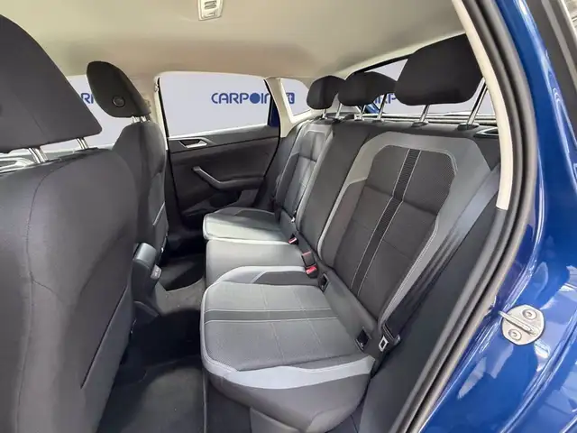 Volkswagen Polo view 14