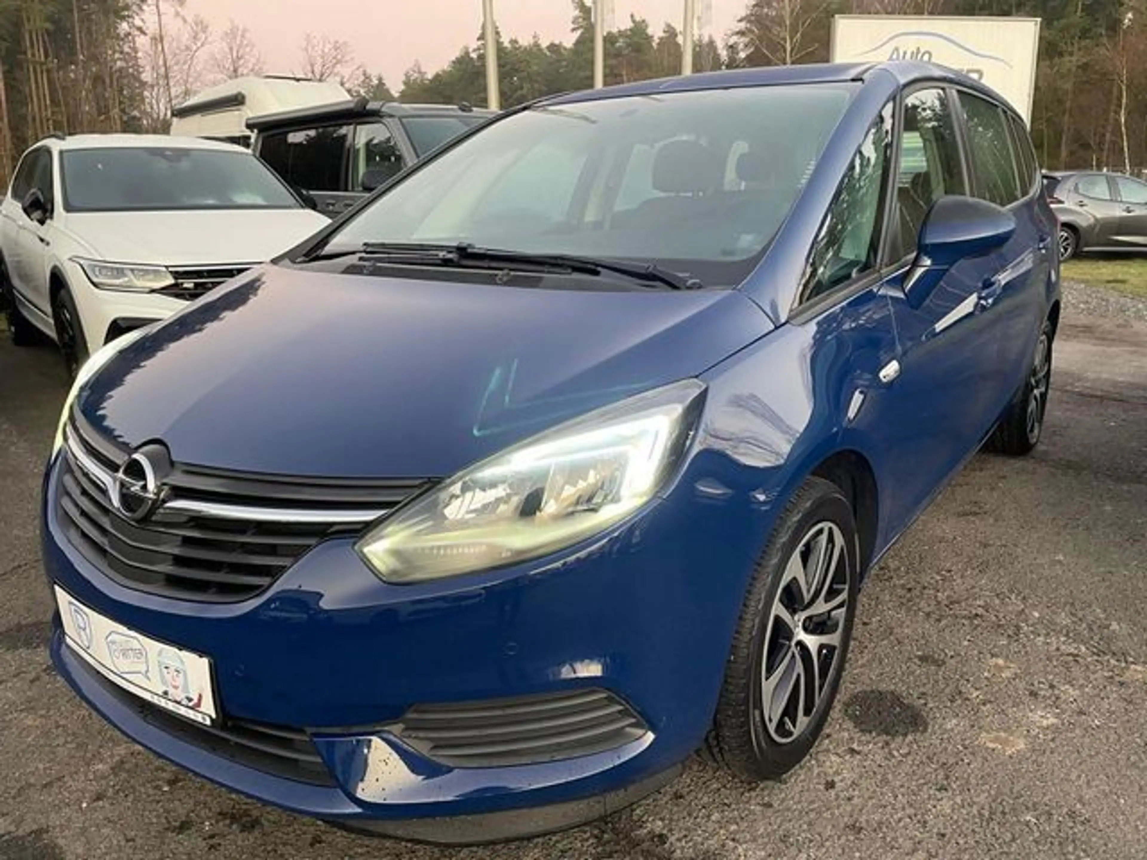 Opel Zafira Tourer Edition 1.6 CDTI — photo 3