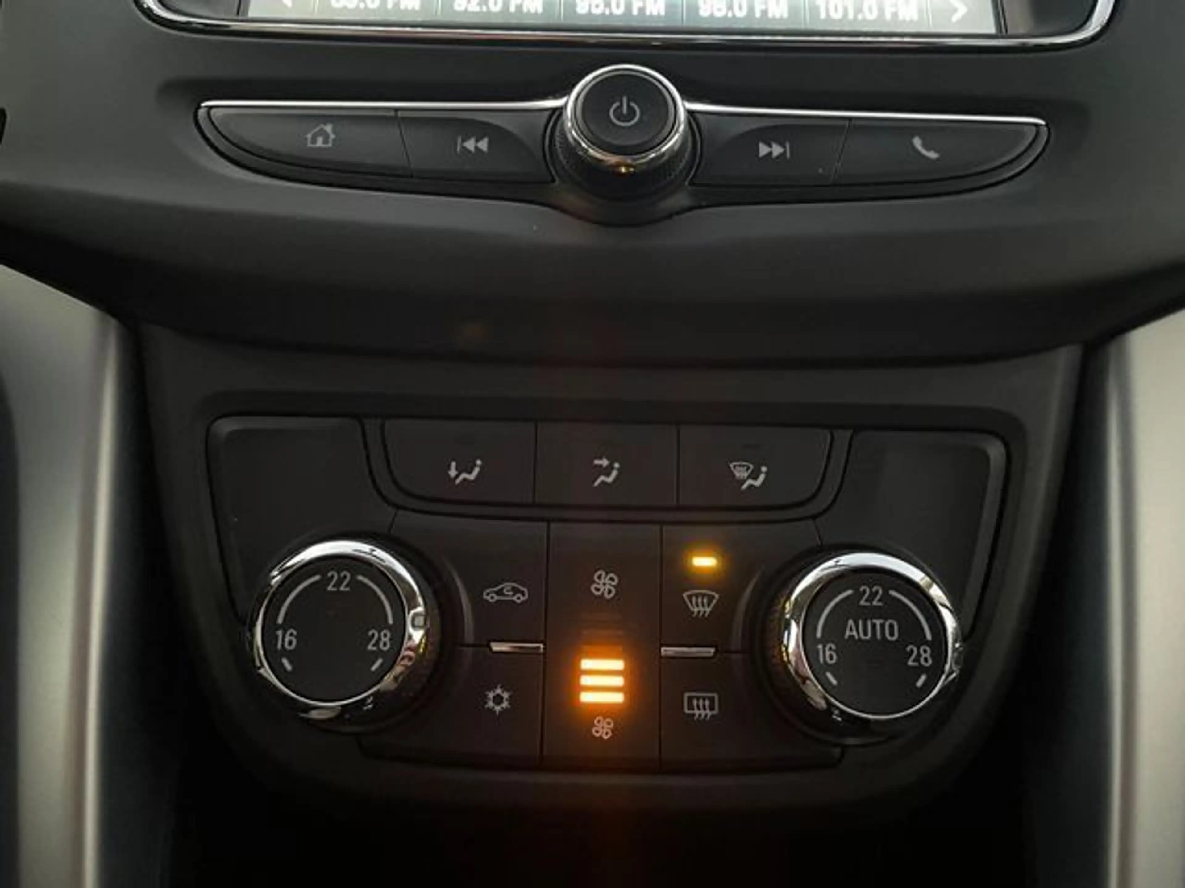 Opel Zafira Tourer Edition 1.6 CDTI — photo 14