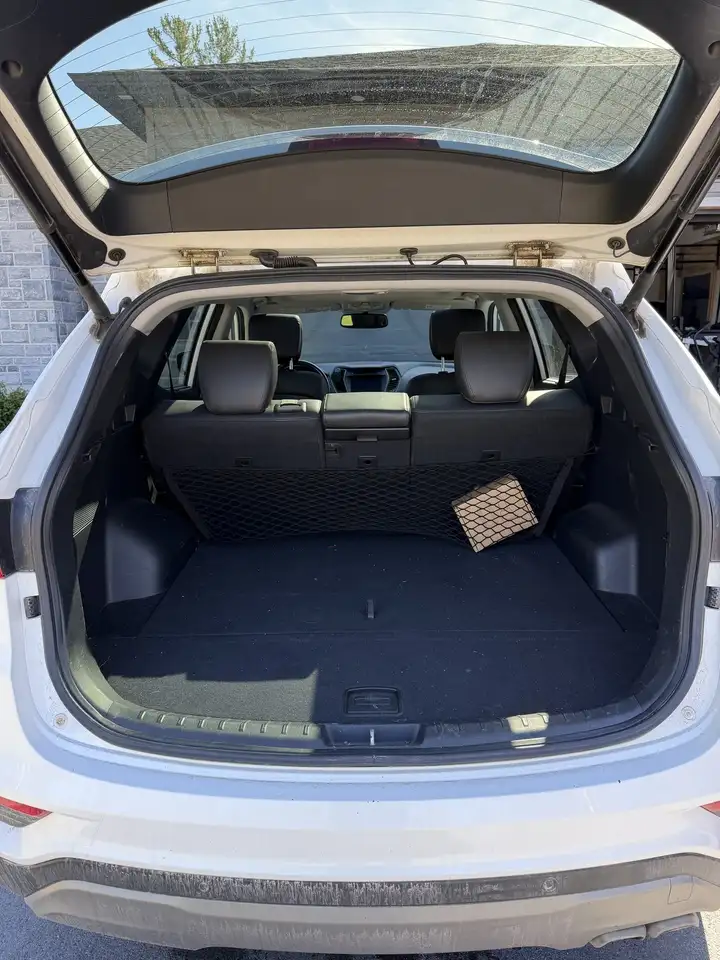 Hyundai SANTA FE снимка Hyundai SANTA FE