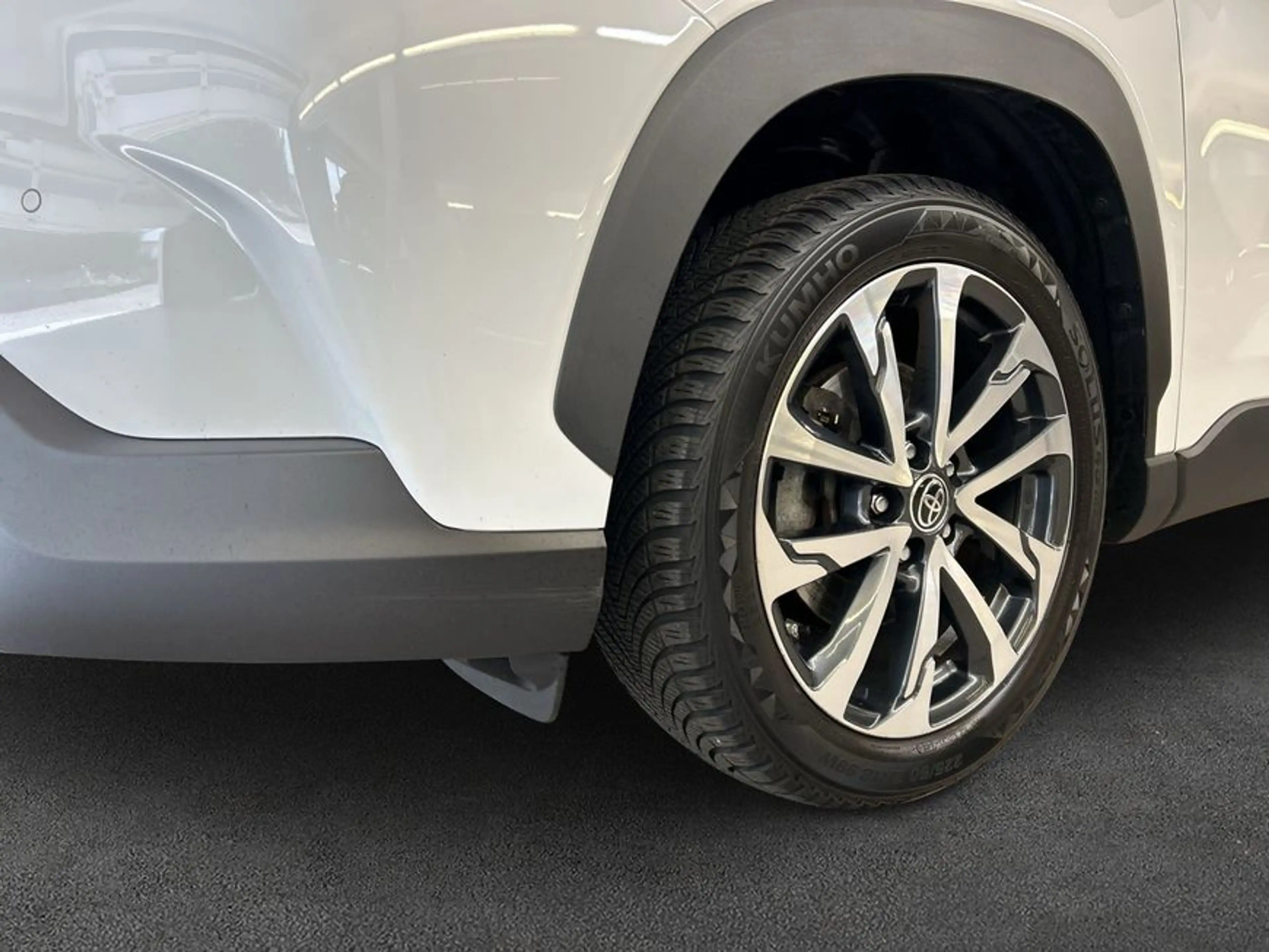 Toyota Corolla Cross Hybrid 2.0 Team D — photo 6