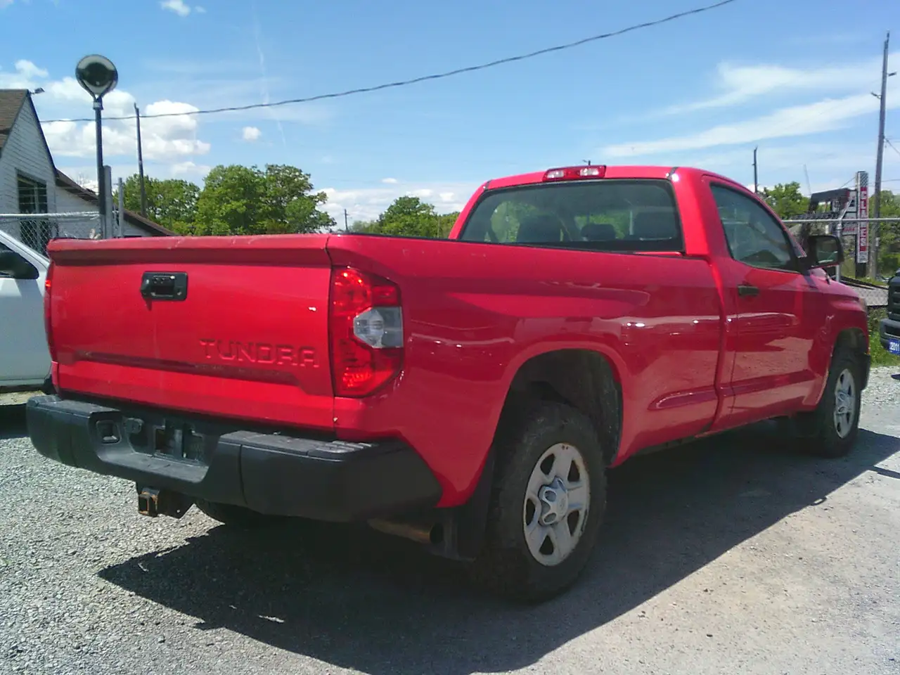 Toyota Tundra снимка Toyota Tundra