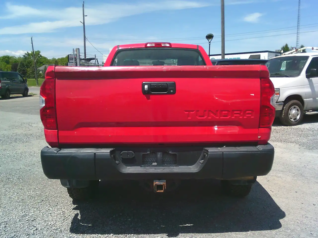 Toyota Tundra снимка Toyota Tundra