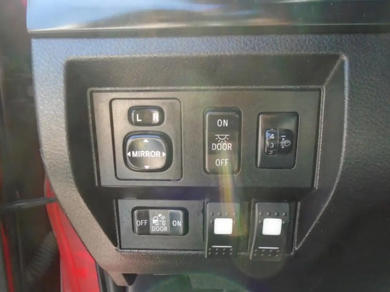 Toyota Tundra снимка Toyota Tundra