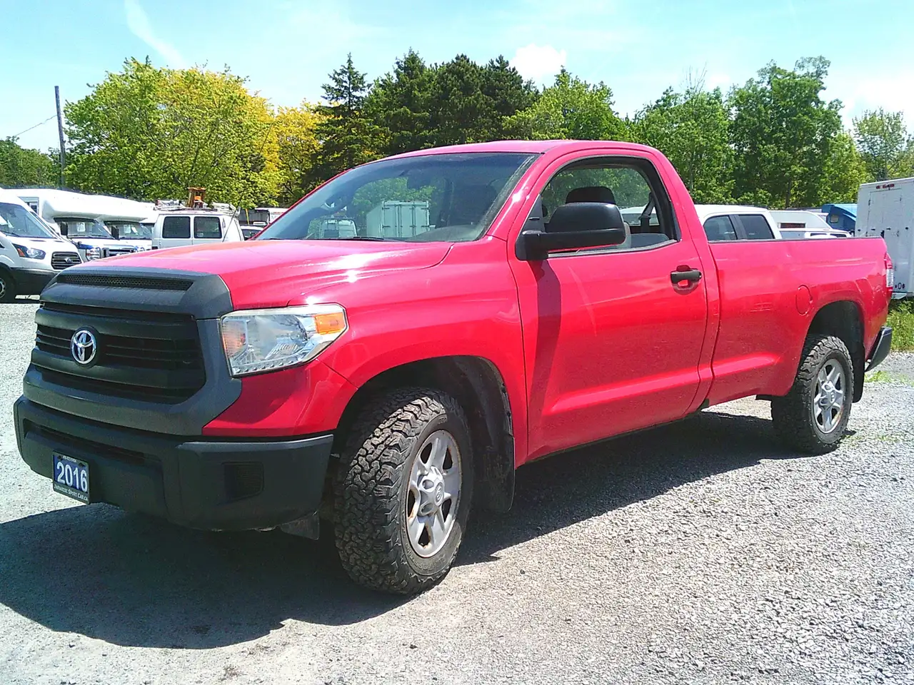 Toyota Tundra снимка Toyota Tundra