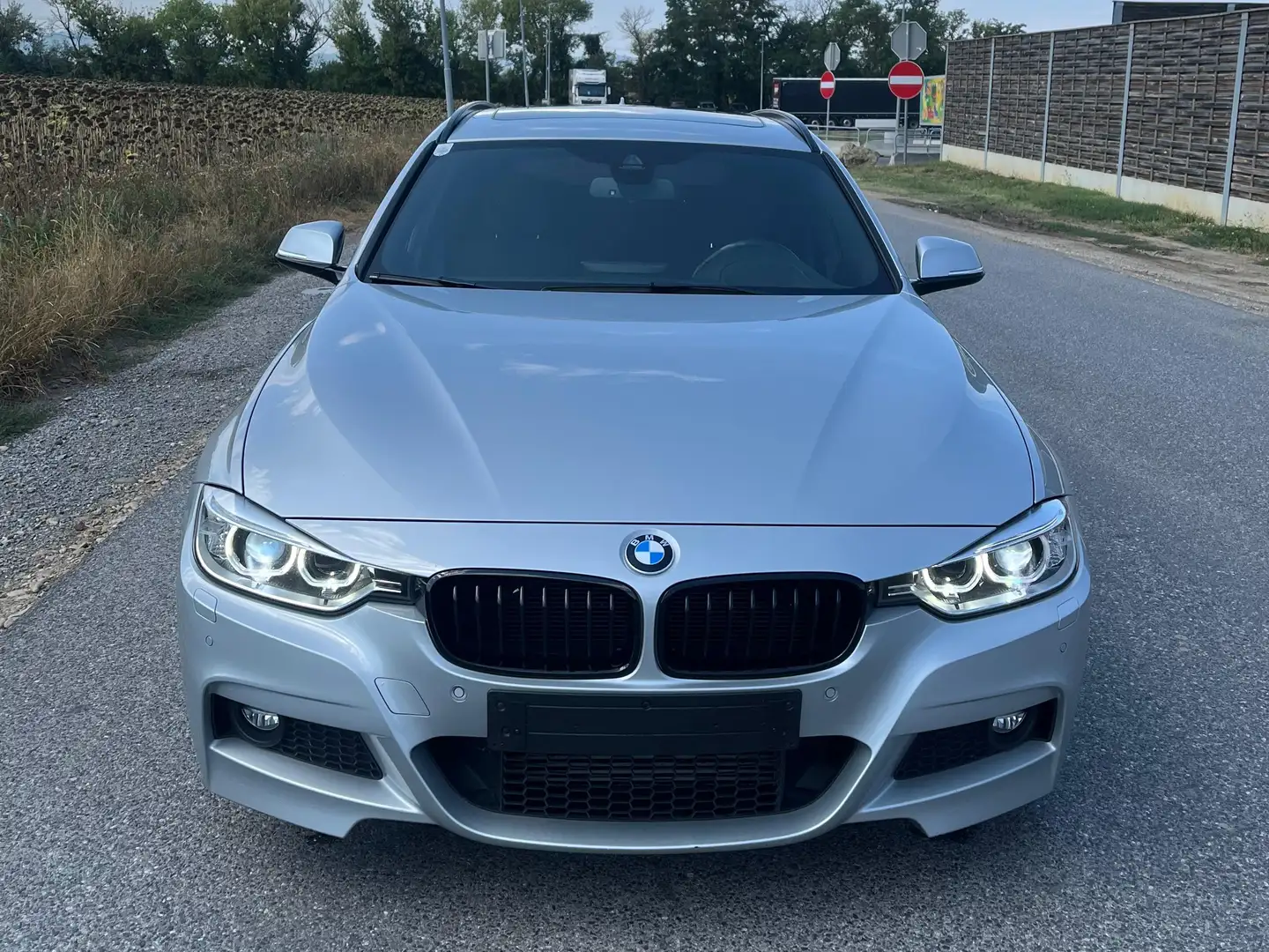 BMW 330 330xd M Paket Silber - 2